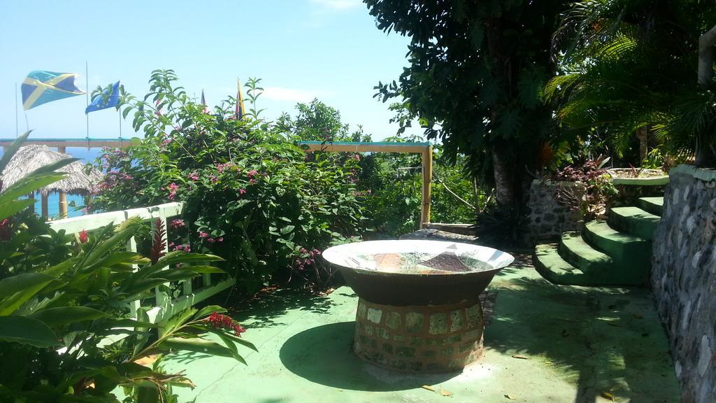 Pimento Lodge Resort 포트안토니오 외부 사진